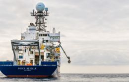 The authorization has triggered criticism in Argentine political and defence circles focused on the potential dual-use value of certain outputs