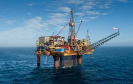 The UK is preparing measures under its Protection of Trading Interests law to stop British firms and individuals being forced to comply with extraterritorial Argentine rules